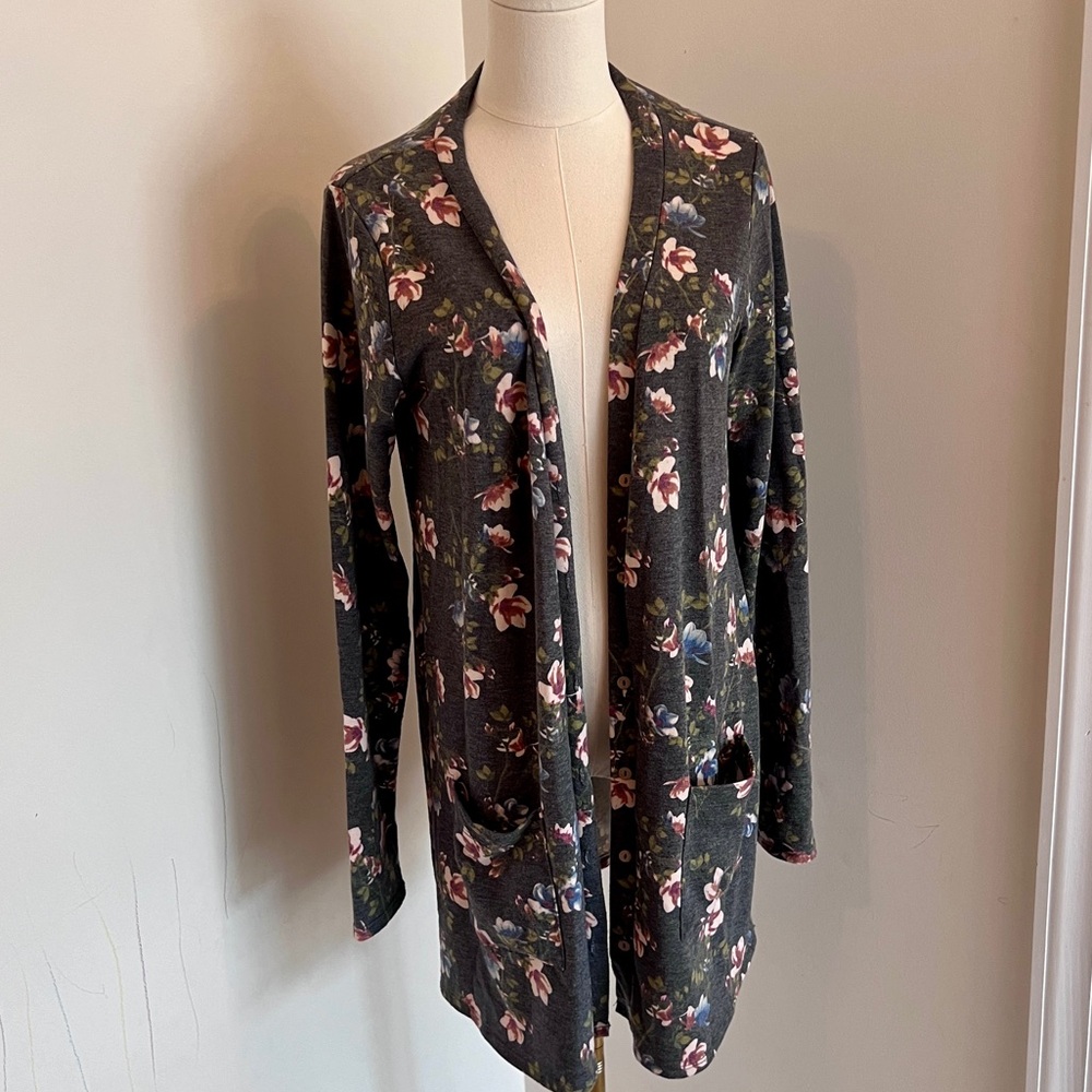 Agnes and Dora button up floral cardigan
